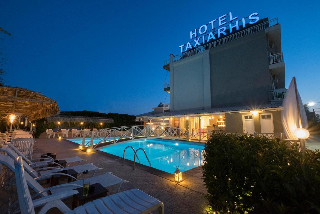 לוטרה קיליניס Hotel Taxiarhis מראה חיצוני תמונה